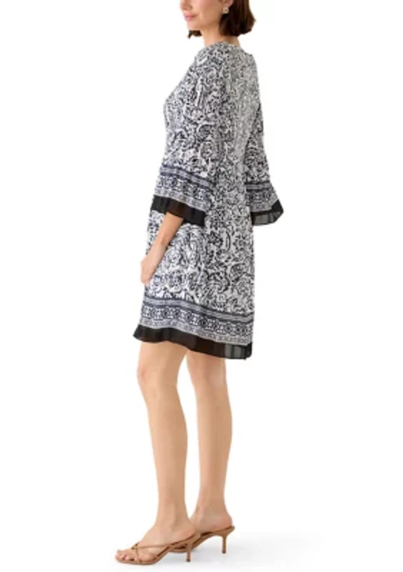 Women's Sleeveless V-Neck Mini Dress