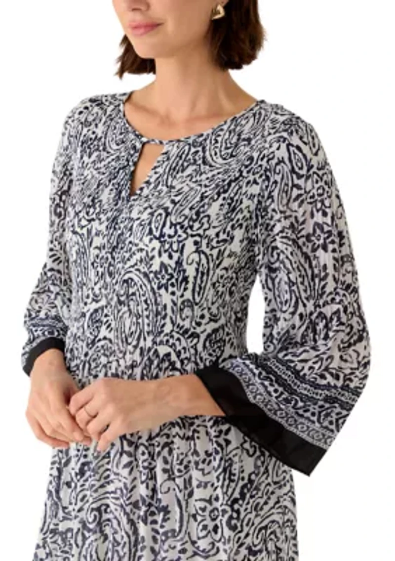 Women's Sleeveless V-Neck Mini Dress