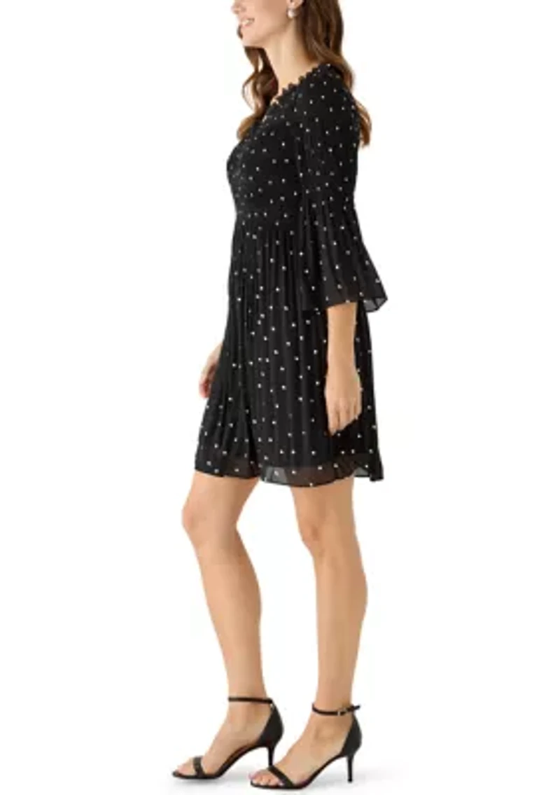 Women's 3/4 Sleeve V-Neck Mini Dress