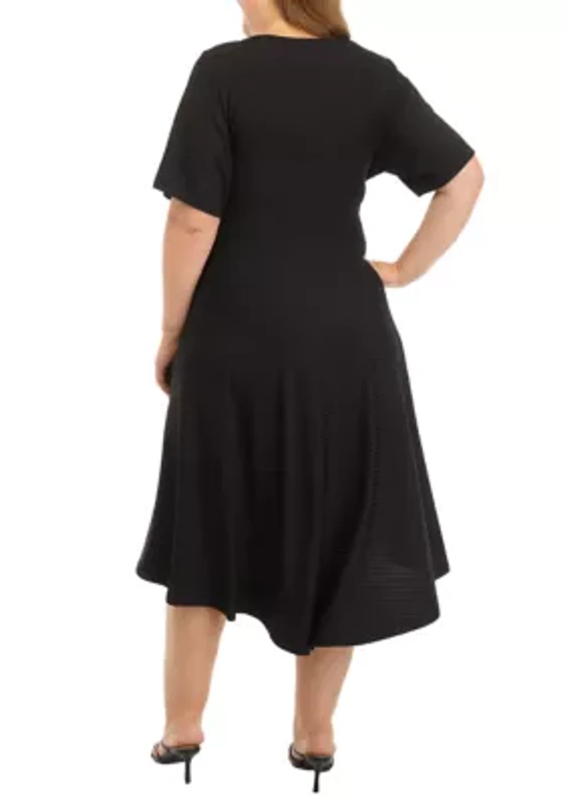 Plus Short Puff Sleeve Dress