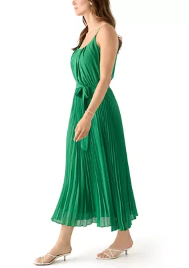 Women's Scoop Neck Chiffon Dress