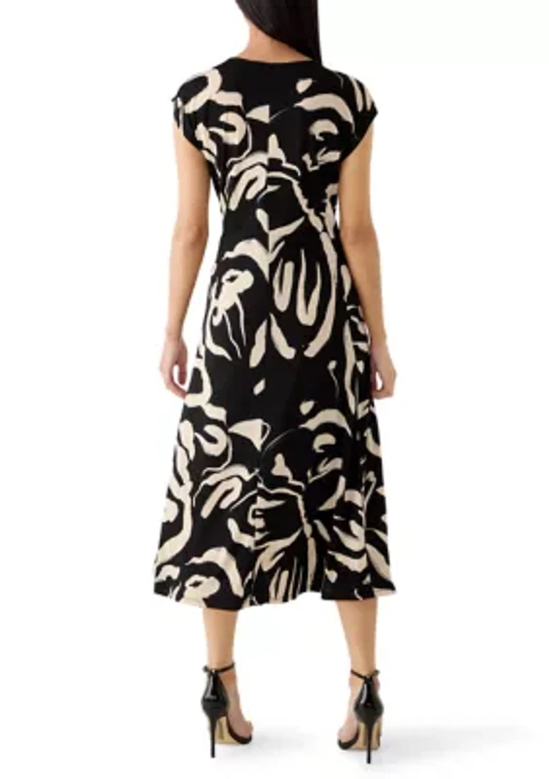 Women's Sleeveless Printed Shift Dress