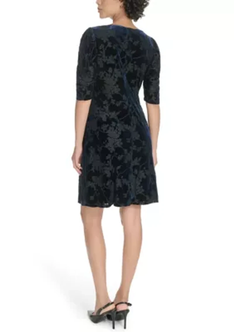 Women's Ruched Short Sleeve Velvet Shift Dress