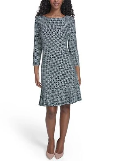 Women's 3/4 Sleeve Shift dress with Pleated Hem