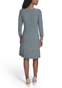 Women's 3/4 Sleeve Shift dress with Pleated Hem