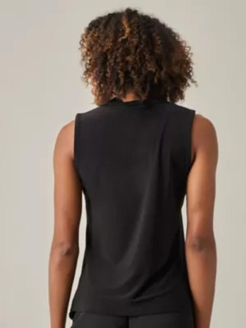 Petite Sleeveless Knot Front Knit Top