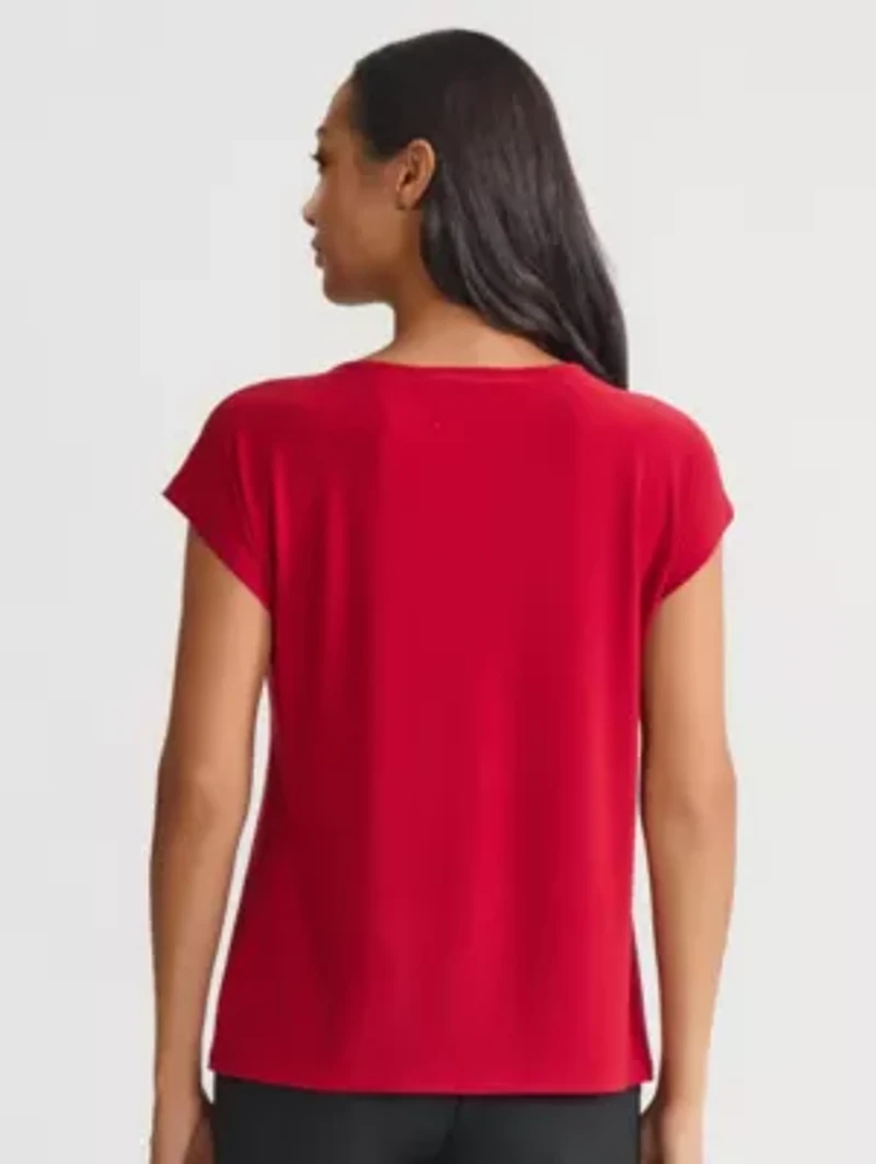 Women's Extend Shoulder Knit Top with Keyhole Trim