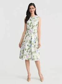 Petite Floral Print Pleated Dress