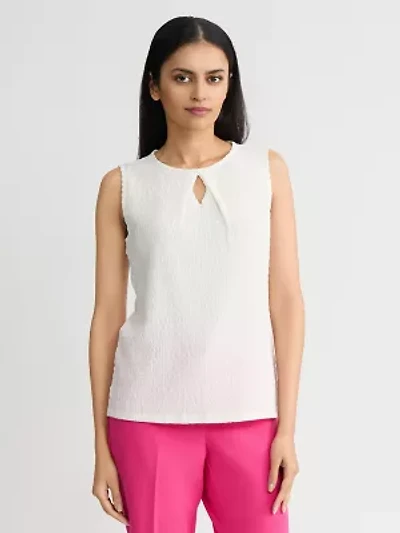 PETITE DIAMOND KEYHOLE KNIT TOP