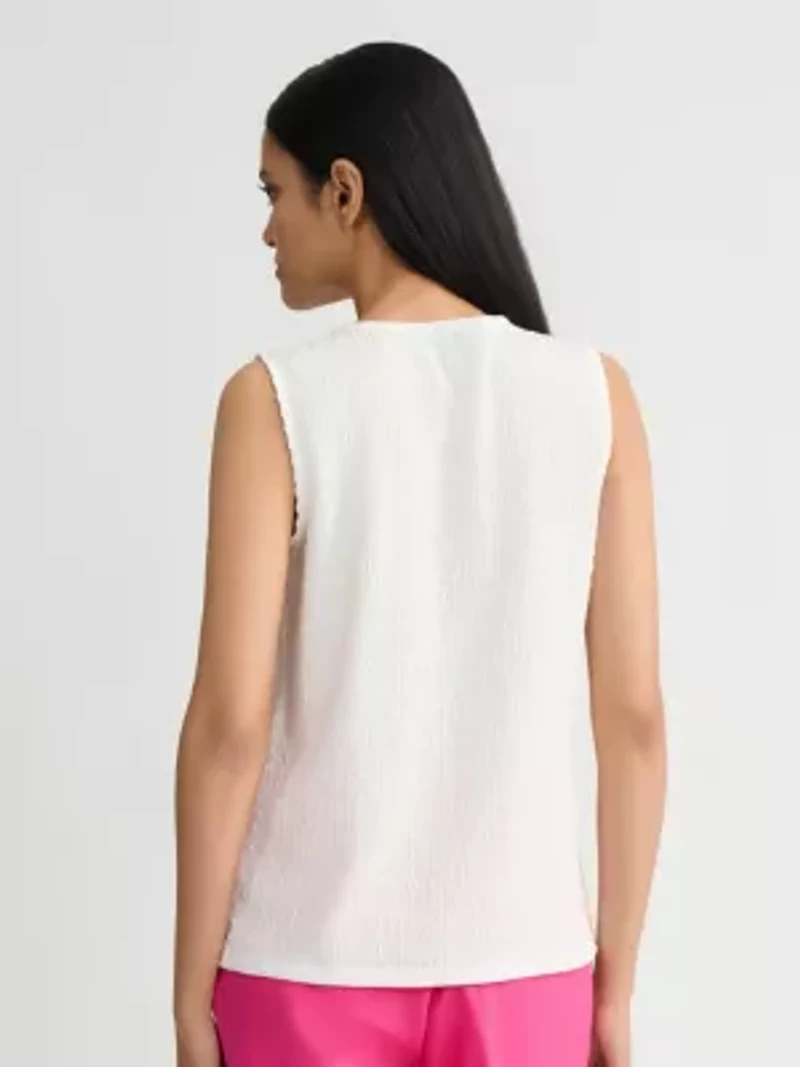 PETITE DIAMOND KEYHOLE KNIT TOP