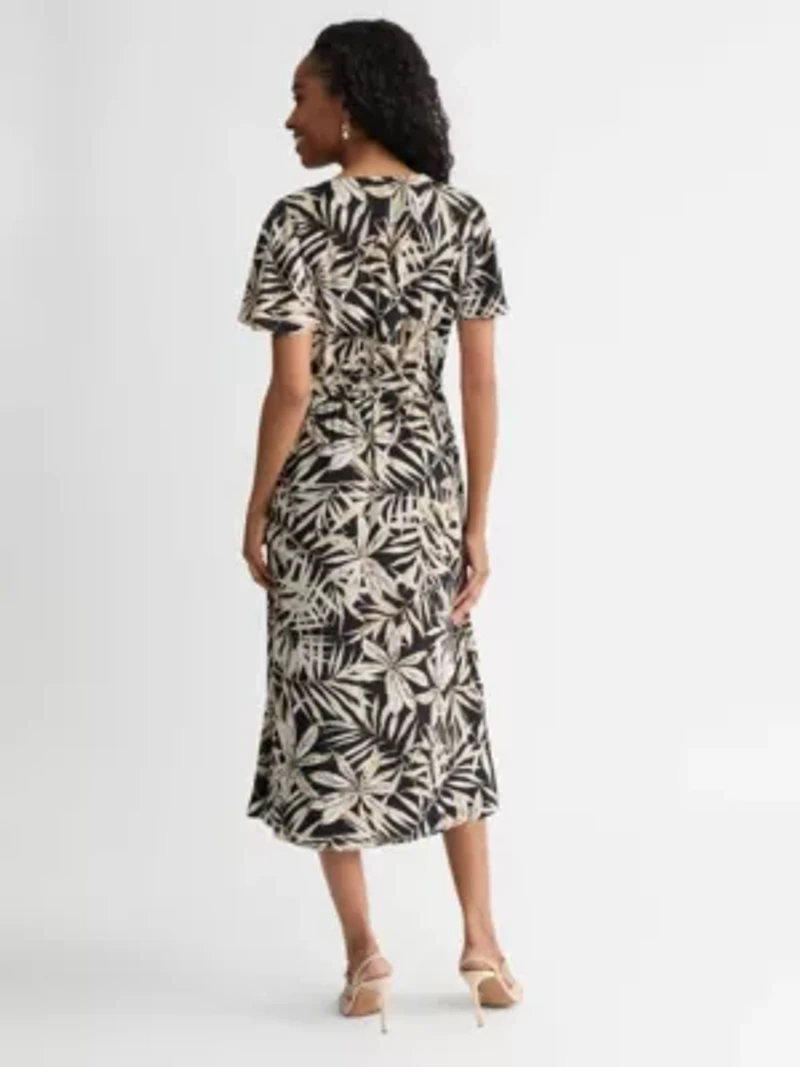 Missy Leaf Print Fit Flare W Flutter Slv