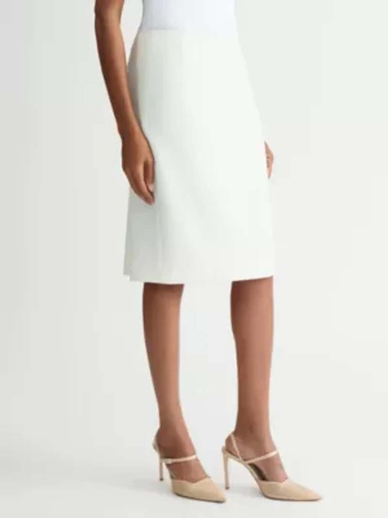 Missy Pebble Crepe Slim Skirt