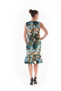 SCOOP NECK RUFFLE DRESS