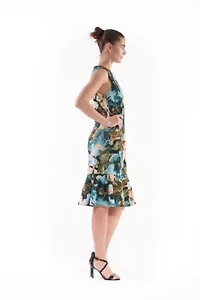 SCOOP NECK RUFFLE DRESS
