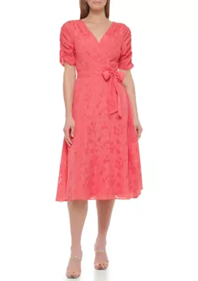Women's Short Sleeve V-Neck Tie Waist Solid Chiffon Fit and Flare Dress
