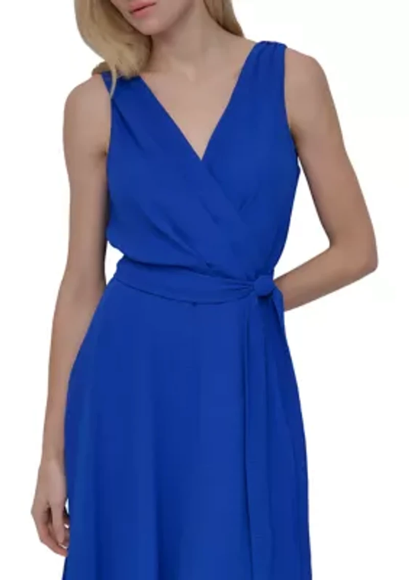 Women's Sleeveless V-Neck Solid Tie Waist Midi Dress