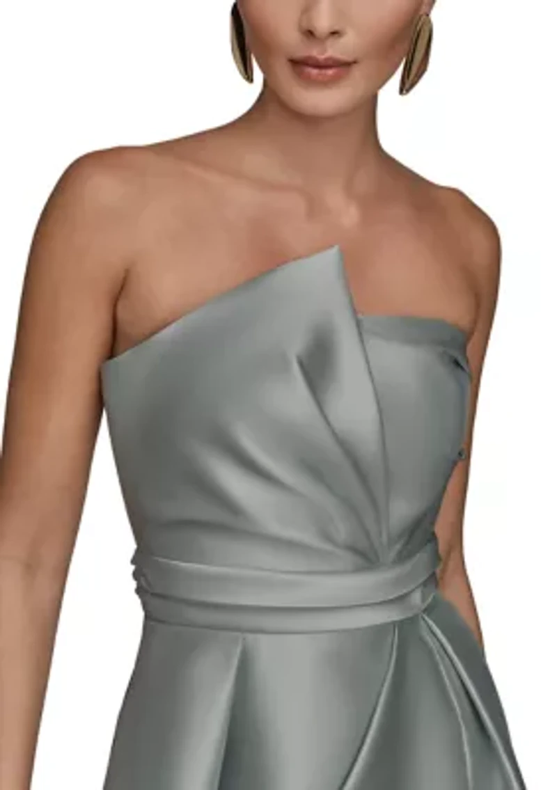 Women's Strapless Ballgown