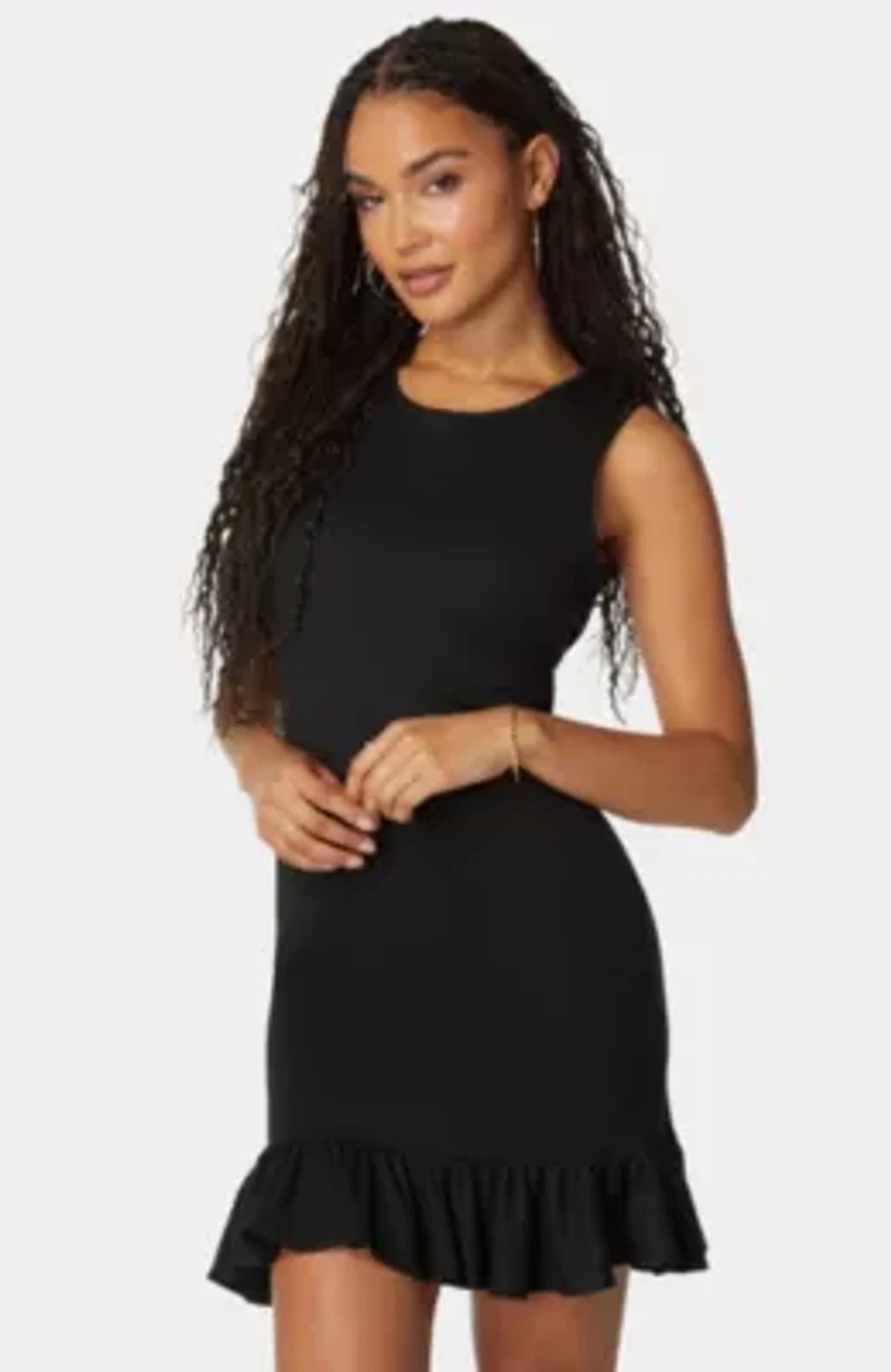 CEYCREPE SATIN V-NECK SLEEVELESS MAXI DRESS