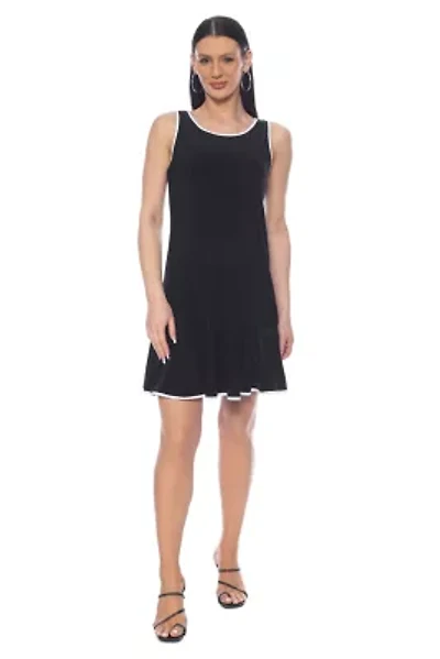 FLOUNCE SCOOP NK W CONTRAST BINDING