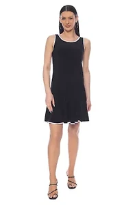 FLOUNCE SCOOP NK W CONTRAST BINDING