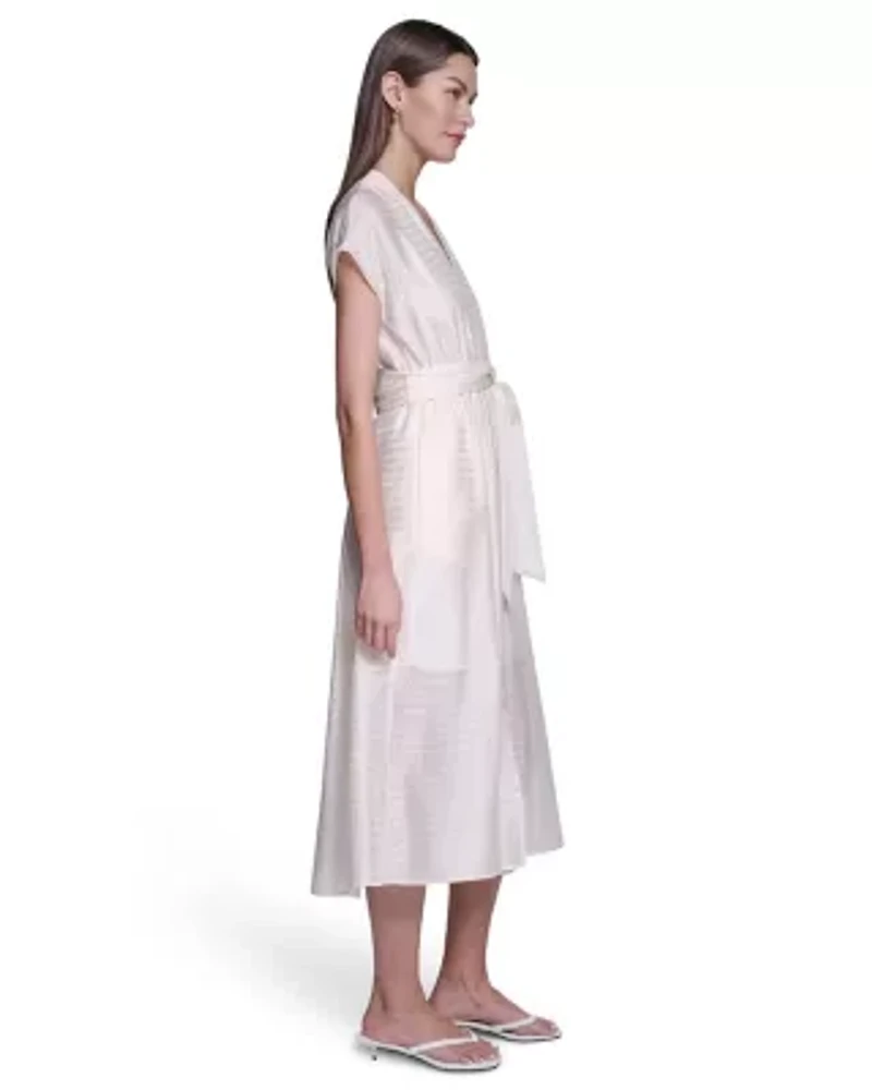 Textured V-Neck Maxi Dress