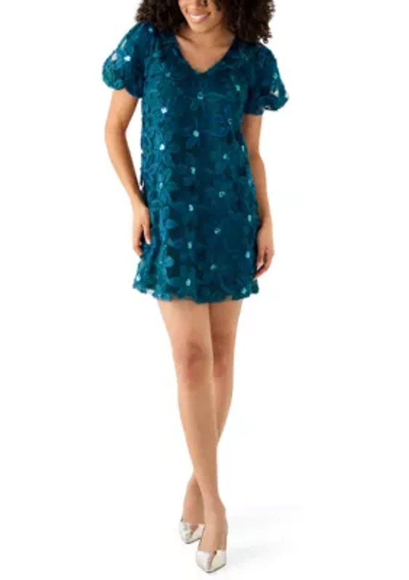 Women's Short Sleeve Floral Appliqué Mini Dress