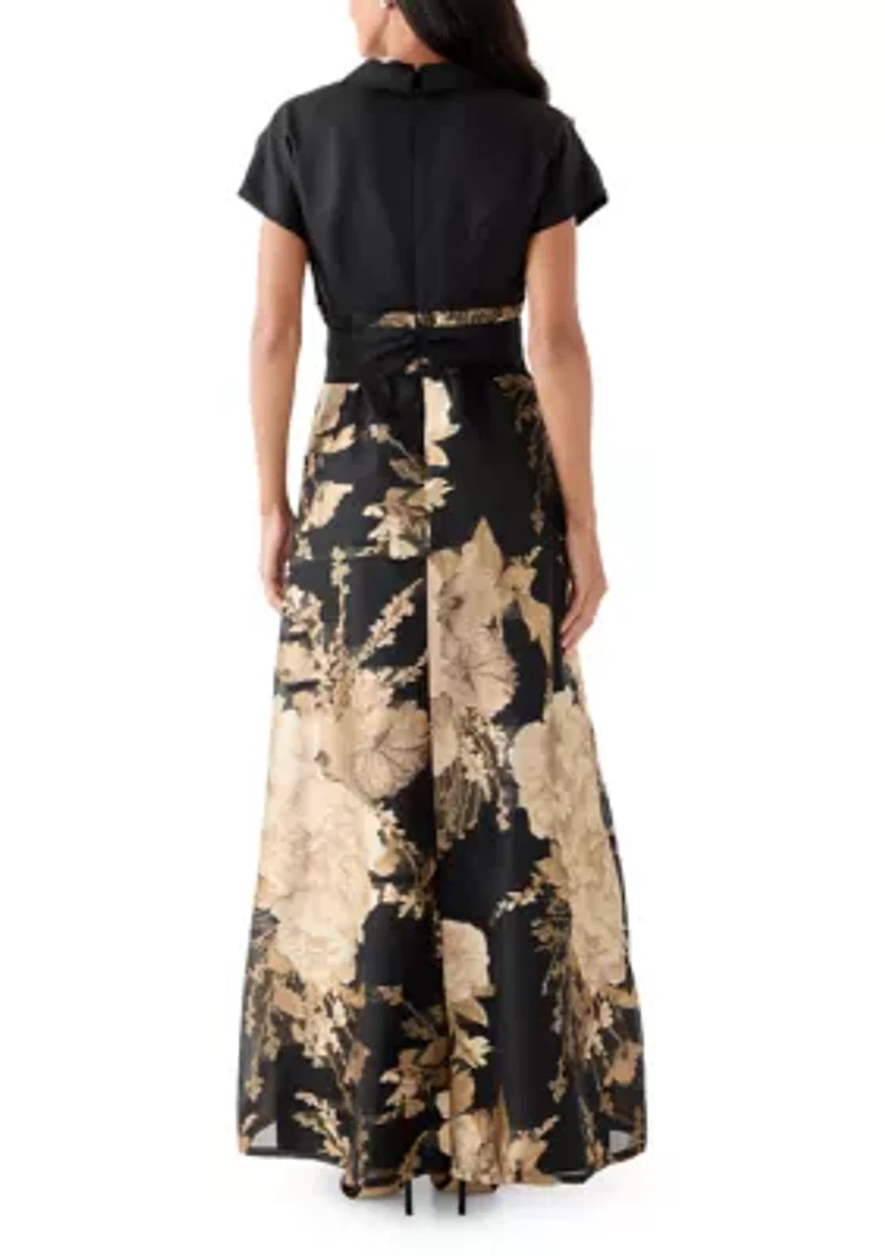 Women's Short Sleeve V-Neck Crepe Dress