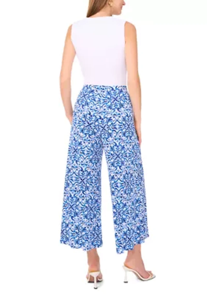Women's Pull On Medallion Cropped Pants