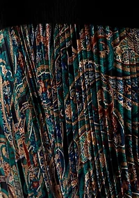 Women's Long Sleeve Sweater Paisley Pleated Twofer Skirt