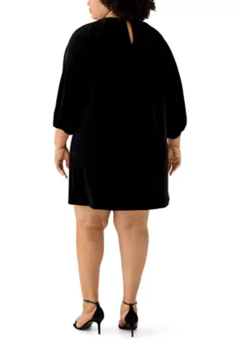 Plus Puff Sleeve Keyhole Velvet Dress