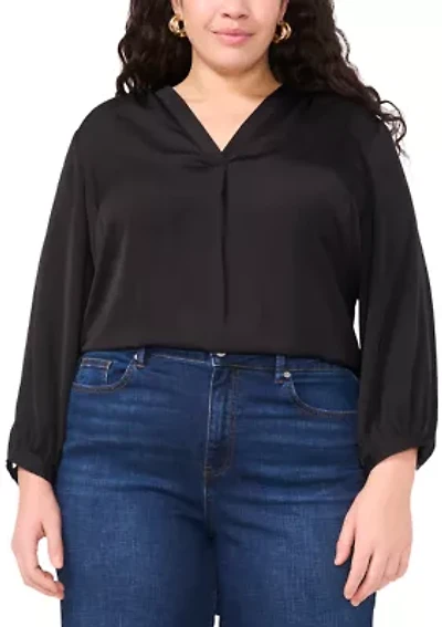 Plus 3/4 Sleeve V-Neck Blouse