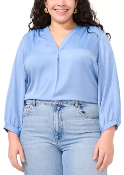Plus 3/4 Sleeve V-Neck Blouse