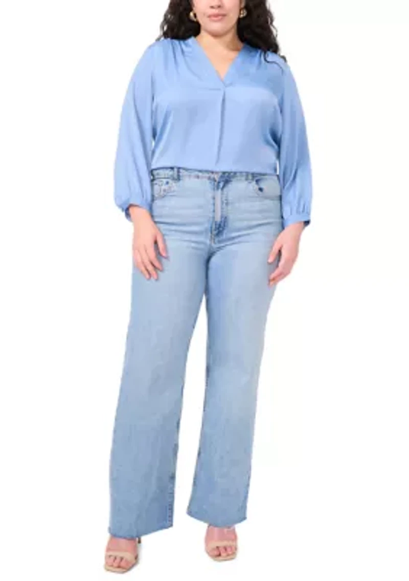 Plus 3/4 Sleeve V-Neck Blouse