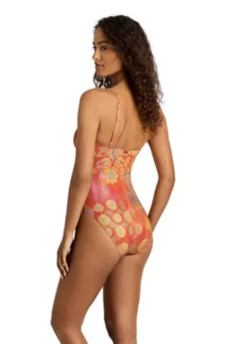 Medallion Shimmer V-Wire One Piece