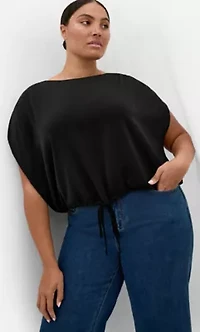 Elise Hem Detail Top