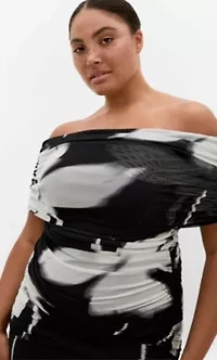 Dana Blur Print Mesh Top