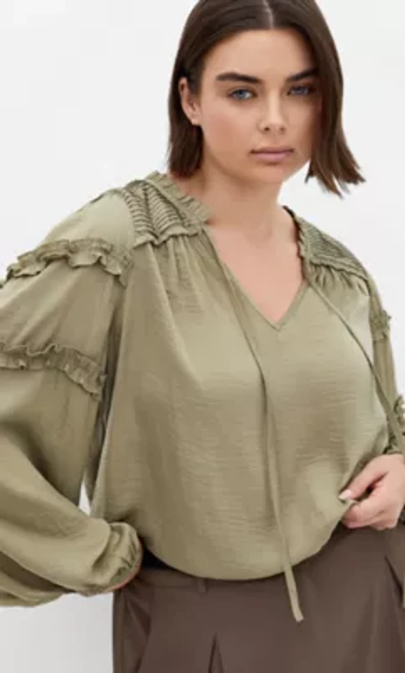 Drama Queen Long Sleeve Shirt