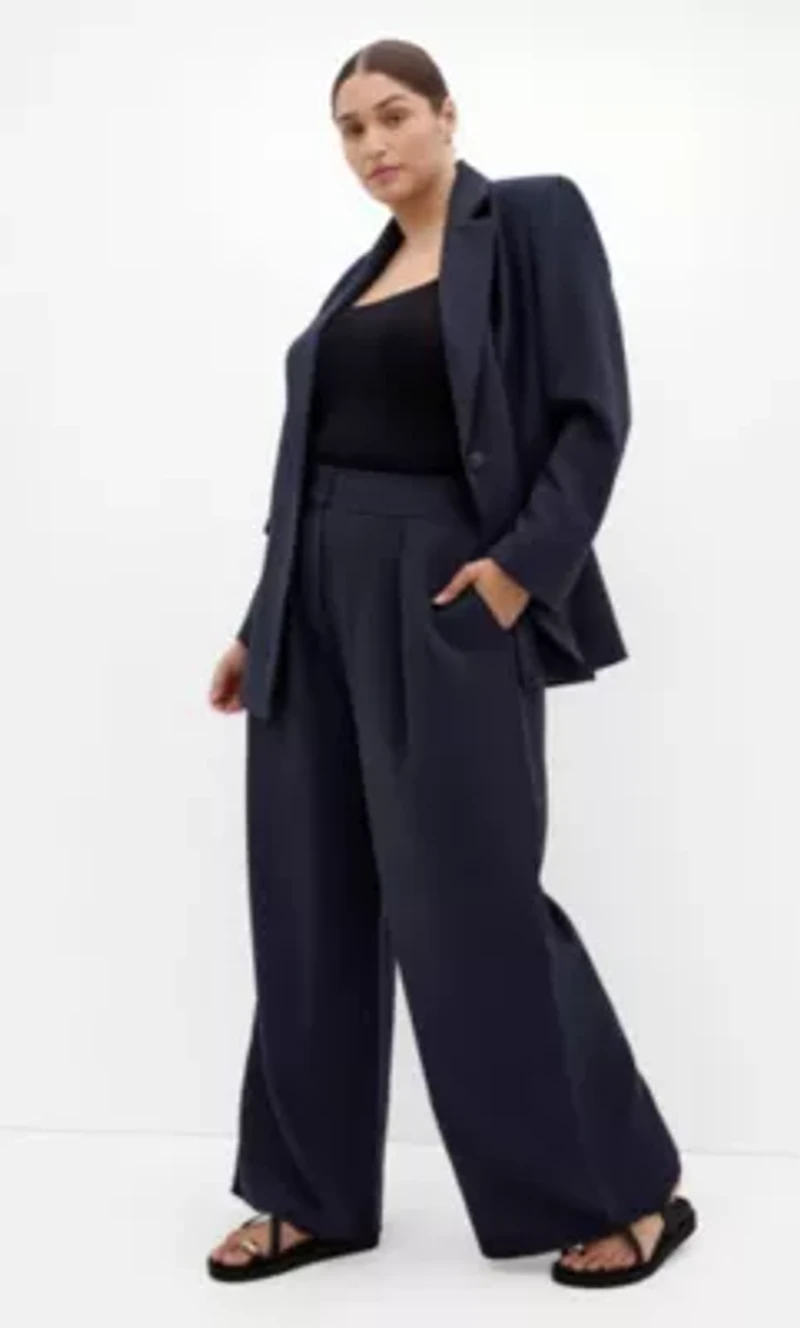 Tori Blazer