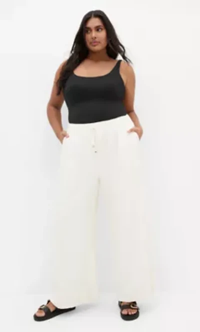 Holly Linen Regular Length Pant