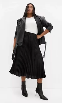 Selena Pleat Skirt