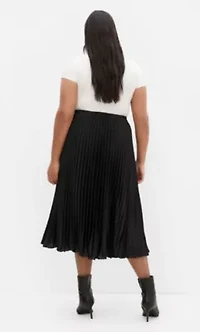 Selena Pleat Skirt