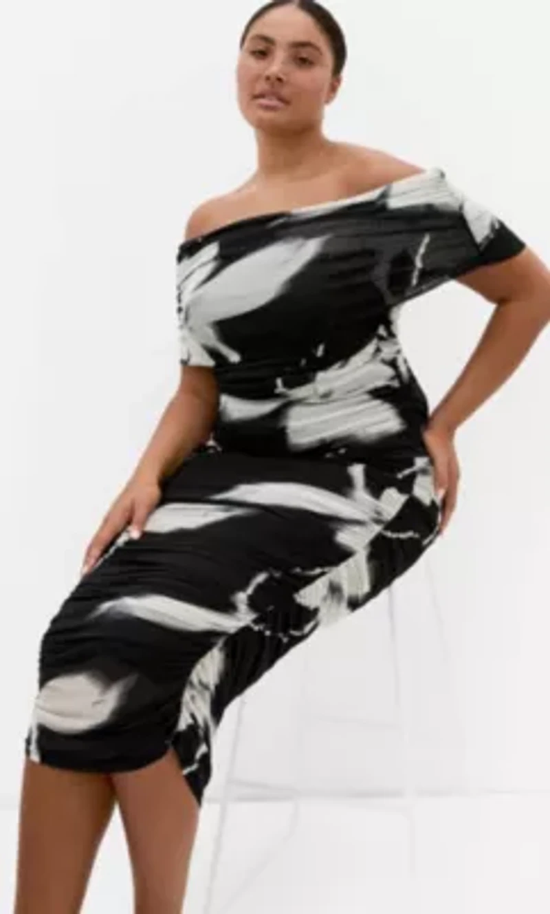 Dana Blur Print Mesh Skirt