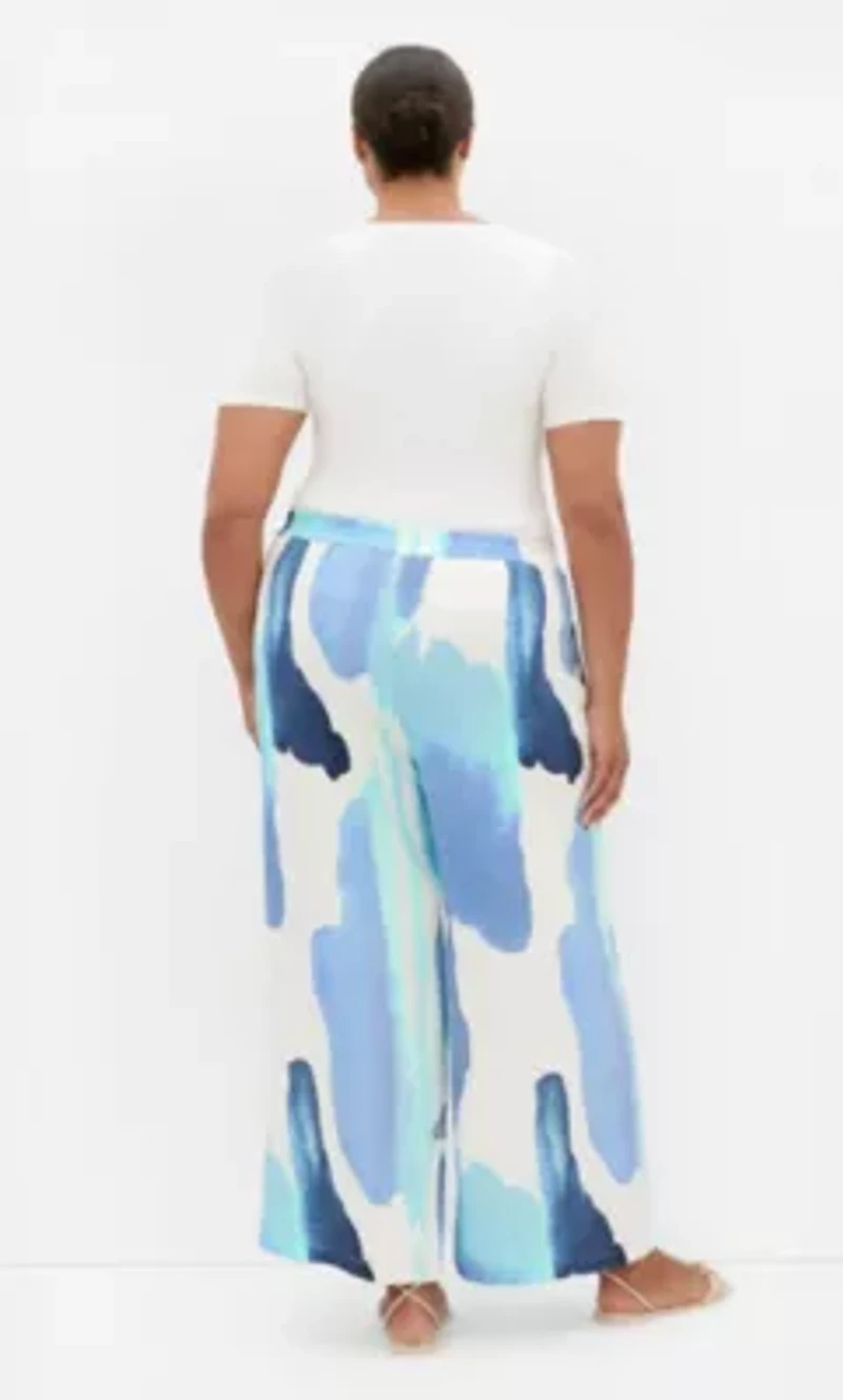 Surface Level Print Pant