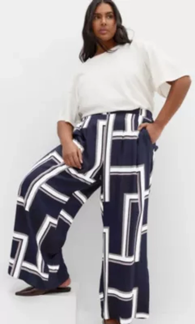 Hallie Print Wide Leg Pant