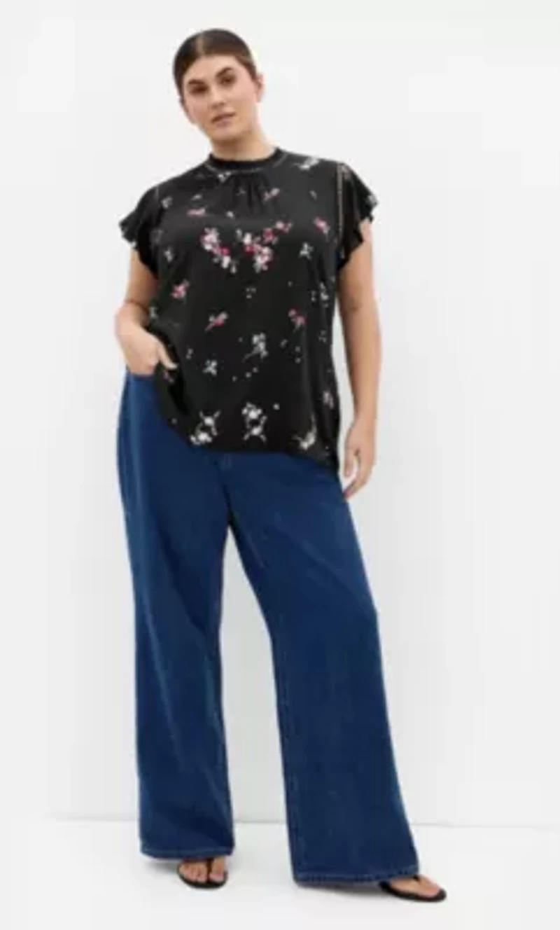 Petal Bouquet Print Top