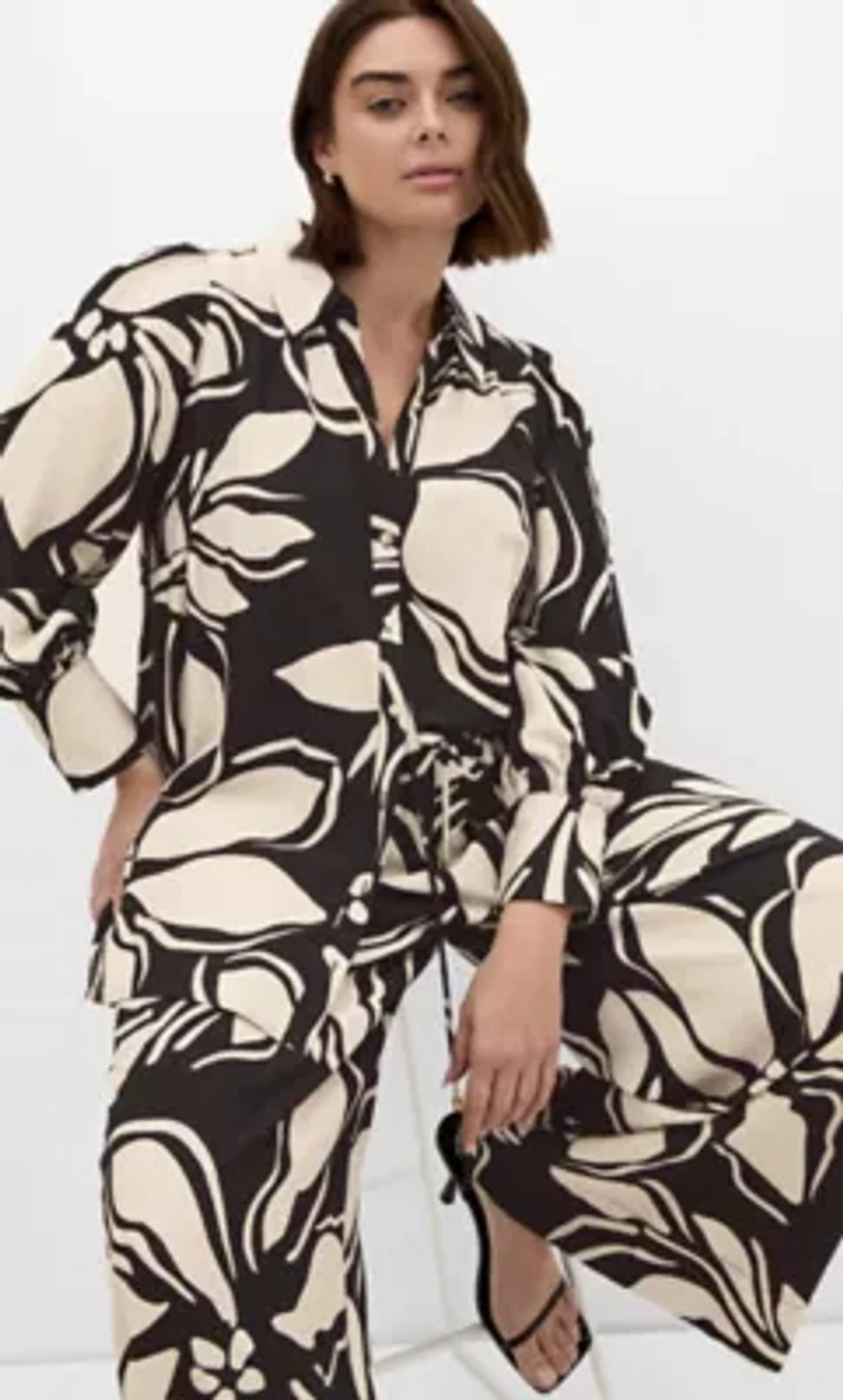 Bella Mono Print Long Sleeve Shirt