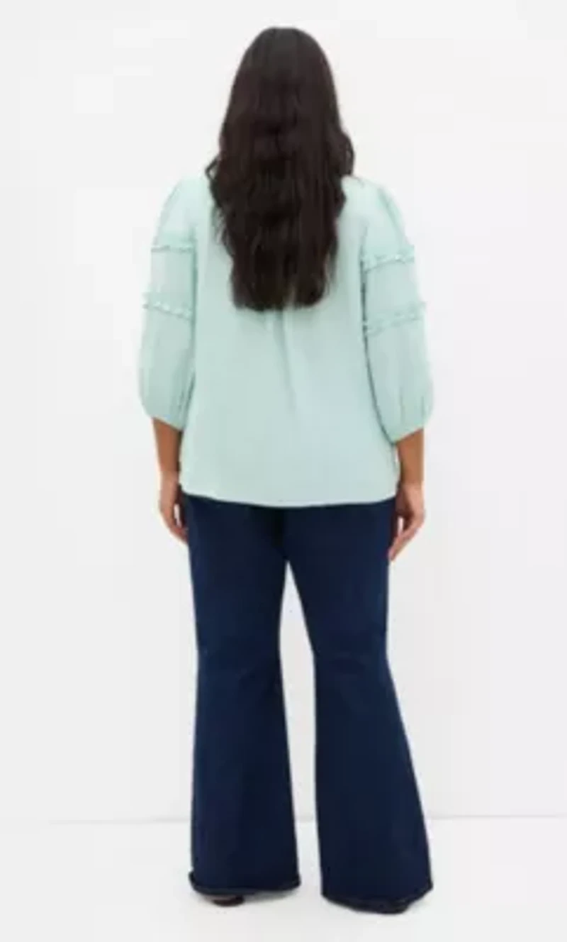 Drama Queen Elbow Sleeve Shirt