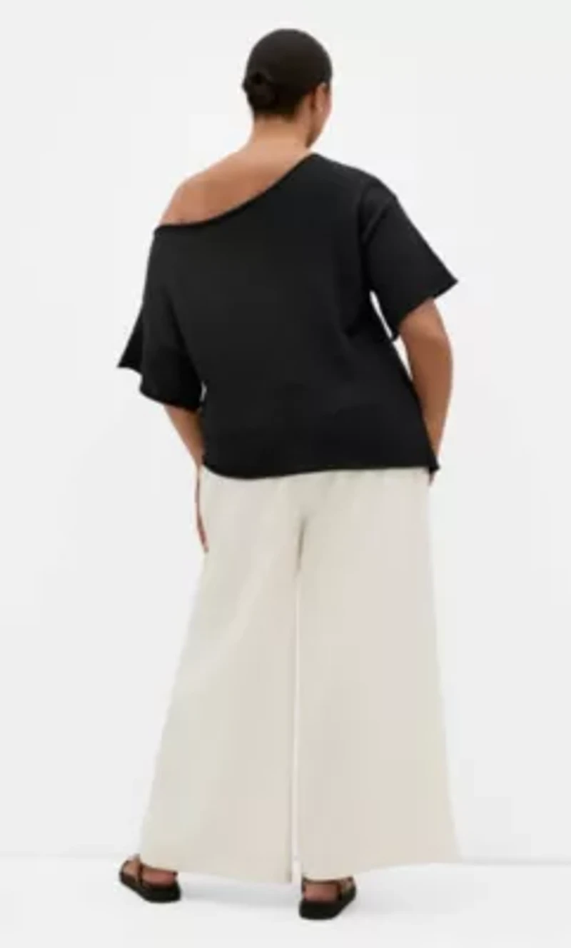 One Shoulder Knit Top