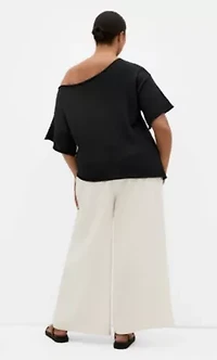 One Shoulder Knit Top