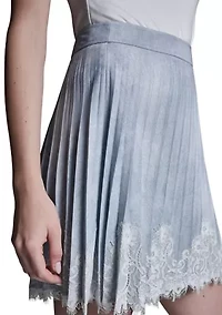 Women's Pleated Lace Trim Skirt